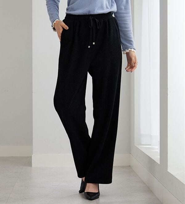 BELLUNA（ベルーナ）の「なめらか裏ベロアコーデュロイワイドパンツ（ワイドパンツ・ガウチョ）」｜詳細画像