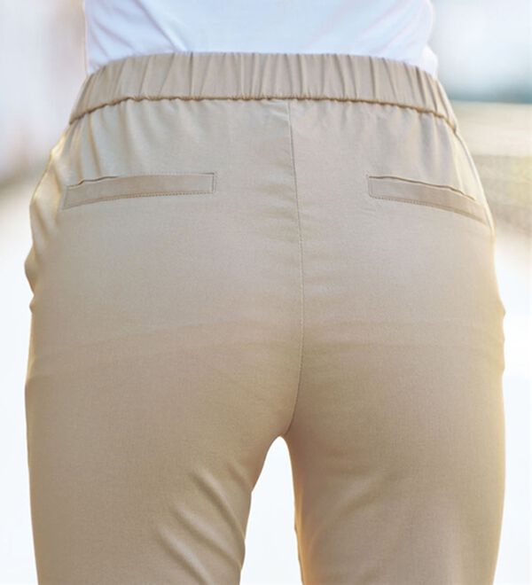 BELLUNA（ベルーナ）の「ヒンヤリ！ハイパー美脚ストレッチ素材アンクルパンツ（フルレングスパンツ）」｜詳細画像