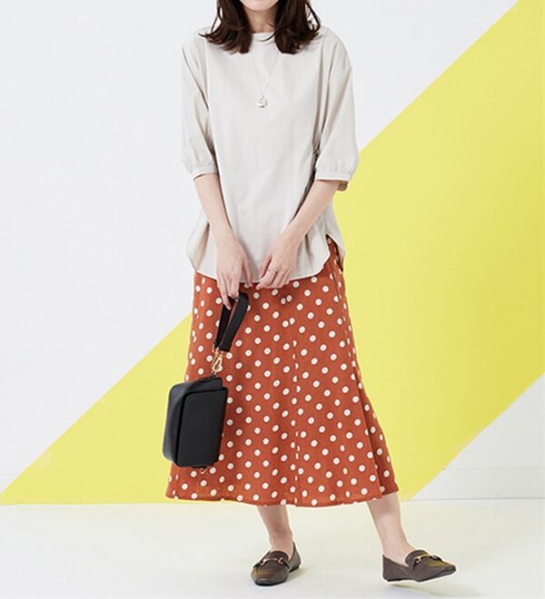 BELLUNA（ベルーナ）の「高見え！異素材切替ドロスト使いプルオーバー（カットソー）」｜詳細画像