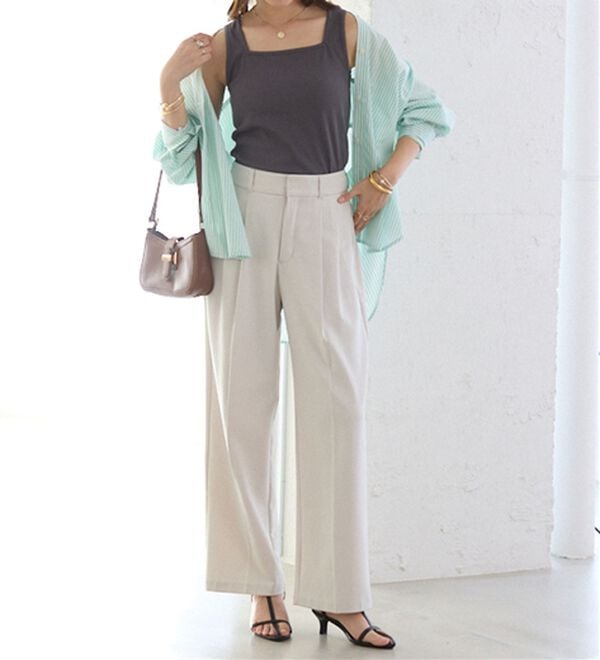 Viola e Viola（ヴィオラ エ ヴィオラ）の「保冷剤ポケット付スクエアタンクトップ（タンクトップ・キャミソール）」｜詳細画像