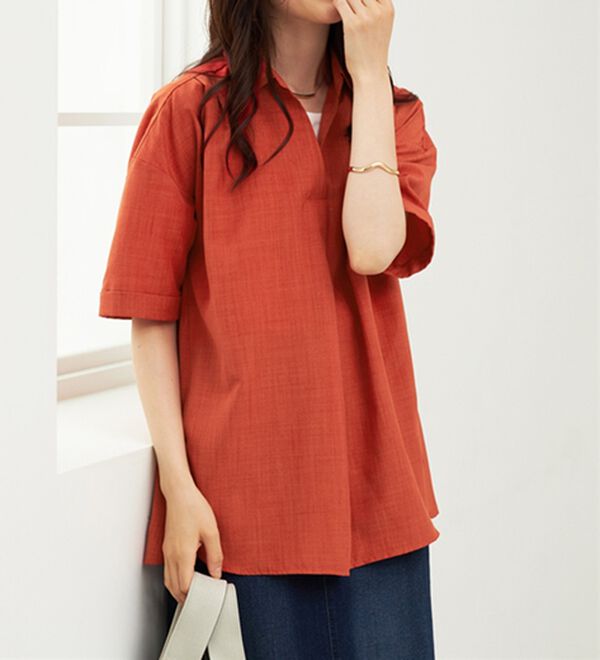 BELLUNA（ベルーナ）の「麻調素材スキッパーブラウス（ブラウス）」｜オレンジ