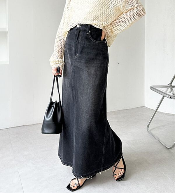 GeeRA（ジーラ）の「バックスリットデニムロングスカート（ロングスカート）」｜詳細画像