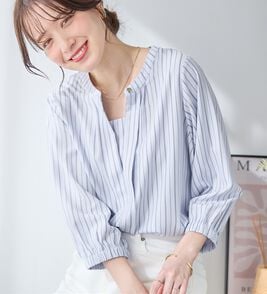 Viola e Viola（ヴィオラ エ ヴィオラ）の「さらさらＥＡＳＹ　２ＷＡＹ衿デザインブラウス（ブラウス）」