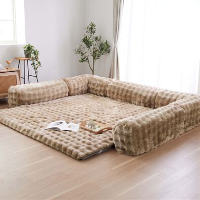 iellio（イエリオ）の「ゆったり・まったりクッション一体型ラグ専用カバー（ラグ）」