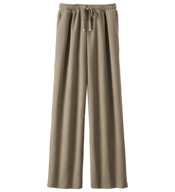 BELLUNA（ベルーナ）の「なめらかコーデュロイワイドパンツ（ワイドパンツ・ガウチョ）」｜詳細画像