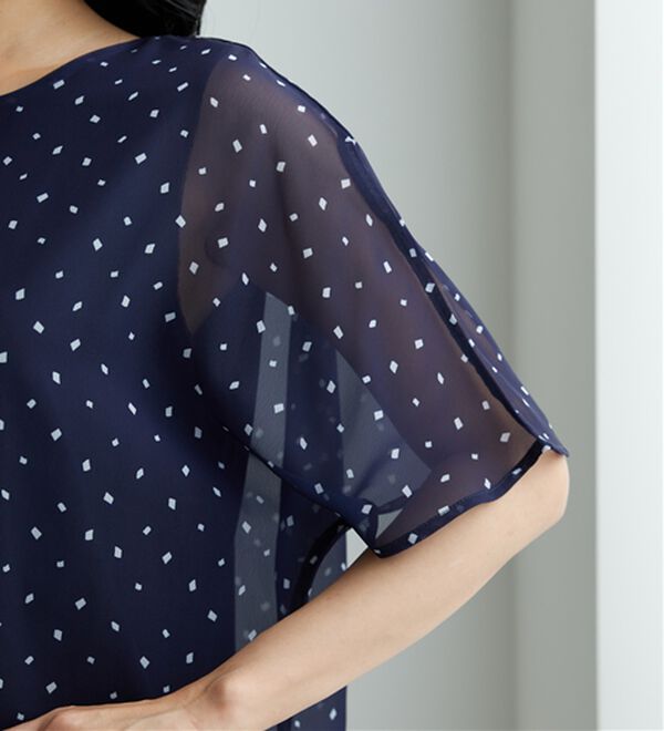 BELLUNA（ベルーナ）の「シフォン素材ドルマンデザインブラウス（ブラウス）」｜詳細画像