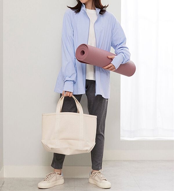 BELLUNA（ベルーナ）の「ギャザー切替ラッシュガードＵＶ対策ジャケット（パーカー）」｜詳細画像