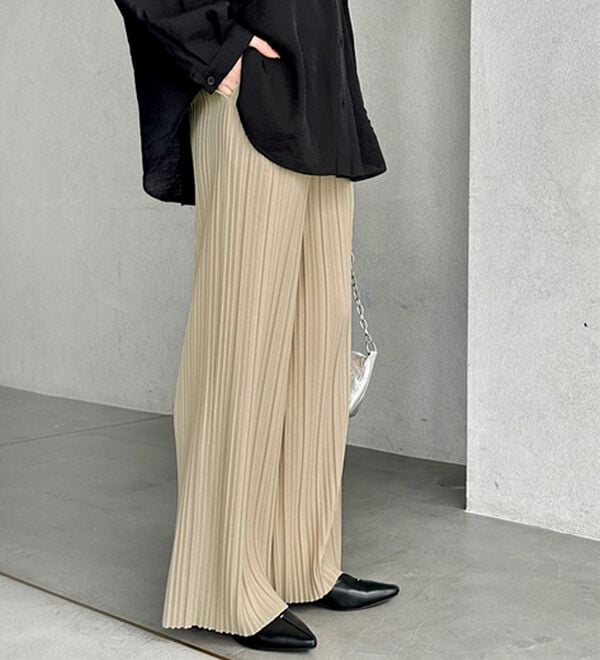 GeeRA（ジーラ）の「セルフカットセミワイドプリーツパンツ（フルレングスパンツ）」｜詳細画像