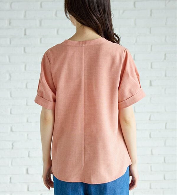 BELLUNA（ベルーナ）の「麻調合繊パール付タックデザインブラウス（ブラウス）」｜詳細画像