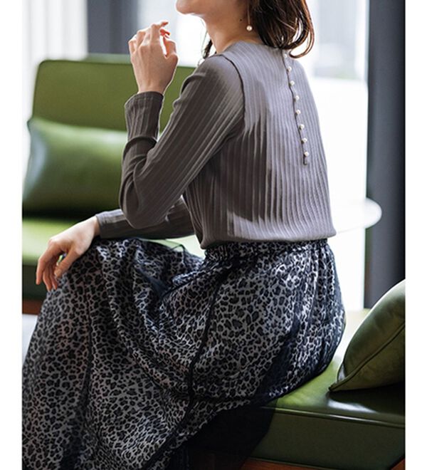 RANAN（ラナン）の「バックパール調釦リブカットソープルオーバー（カットソー）」｜詳細画像