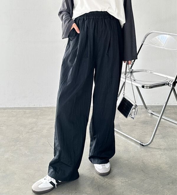 GeeRA（ジーラ）の「さらとろ素材が嬉しい！ダブルタックワイドパンツ（フルレングスパンツ）」｜詳細画像