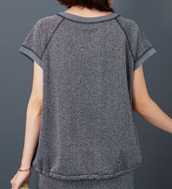 BELLUNA（ベルーナ）の「ラメ入り裏毛素材プルオーバー（カットソー）」｜詳細画像