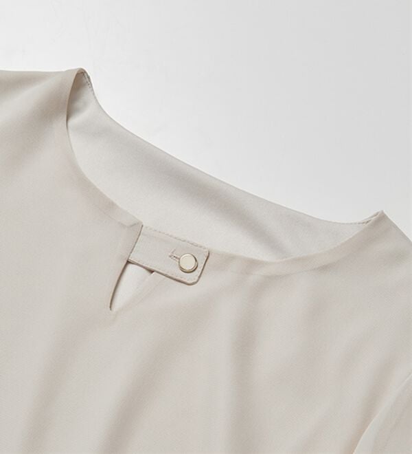 RANAN（ラナン）の「【ひんやり】フレアー袖シフォンブラウス（ブラウス）」｜詳細画像