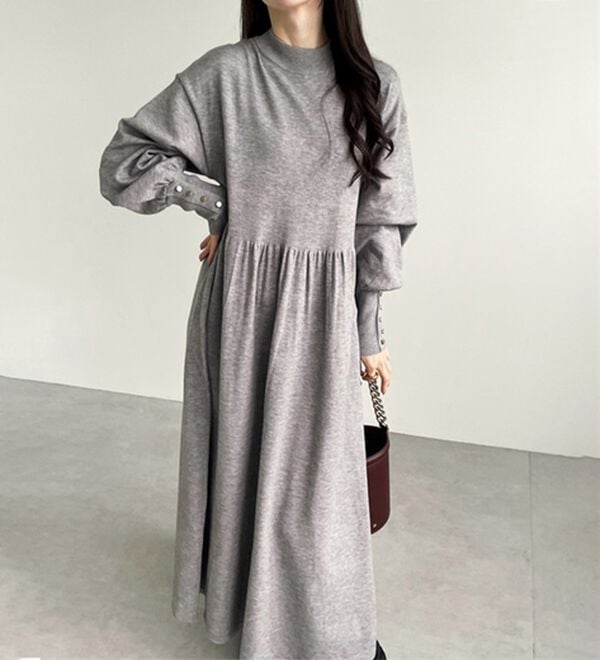 GeeRA（ジーラ）の「フィット＆フレアーニットワンピース（ニットワンピース）」｜杢グレー