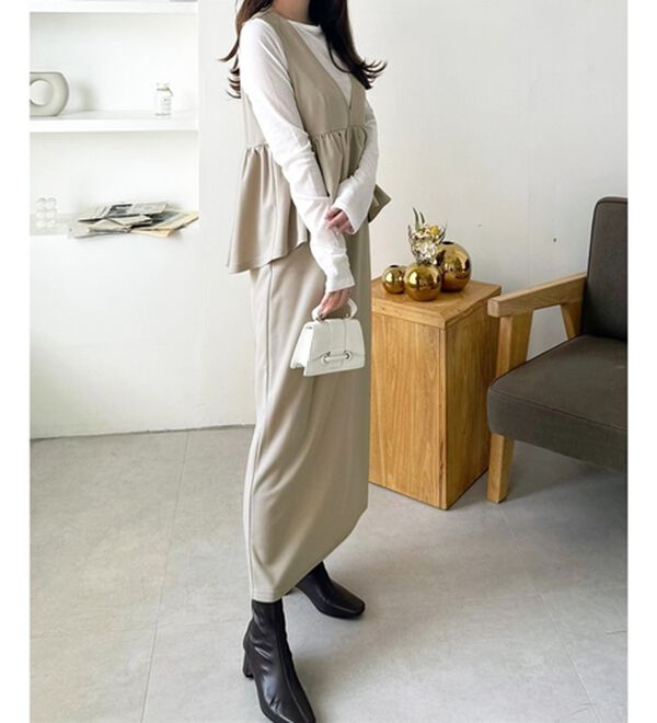 再入荷】楽ちん！ペプラムジャンパースカート - ベルーナ【公式】