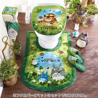 「トトロとジジ　トイレマットシリーズ（トイレマット）」