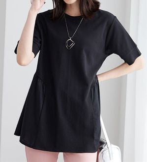 BELLUNA（ベルーナ）の「ギャザー切替デザイン細見えチュニック（チュニック）」｜黒