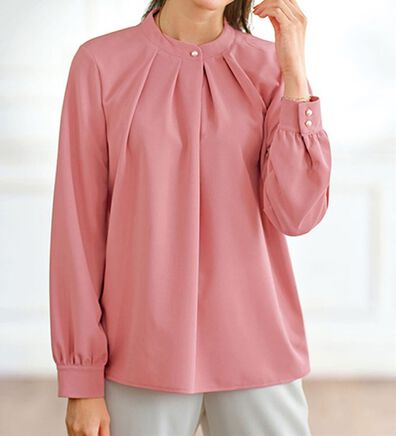 BELLUNA（ベルーナ）の「ジャケットインにぴったり！パール使いカットジョーゼットブラウス（ブラウス）」