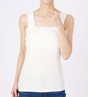 LAVIENNE（ラヴィエンヌ）の「隠して魅せるカップ付インナー（肌着・インナーウェア）」｜ホワイト