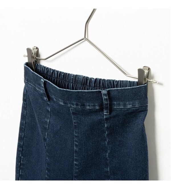 alotta（アロッタ）の「フロントスリットパール調ストレッチパンツ（フルレングスパンツ）」｜詳細画像