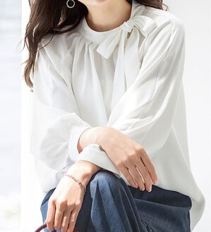 BELLUNA（ベルーナ）の「私を輝かせる！衿リボンゆったりブラウス（ブラウス）」｜詳細画像