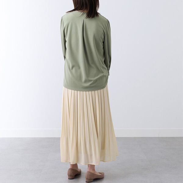 BELLUNA（ベルーナ）の「カットジョーゼット素材パール使いブラウス（ブラウス）」｜詳細画像