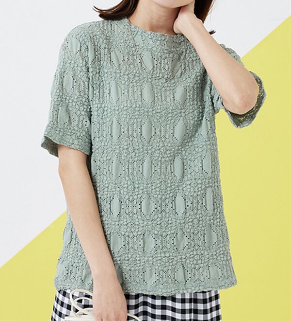 BELLUNA（ベルーナ）の「ストレッチレース調ハイネックプルオーバー（カットソー）」｜詳細画像