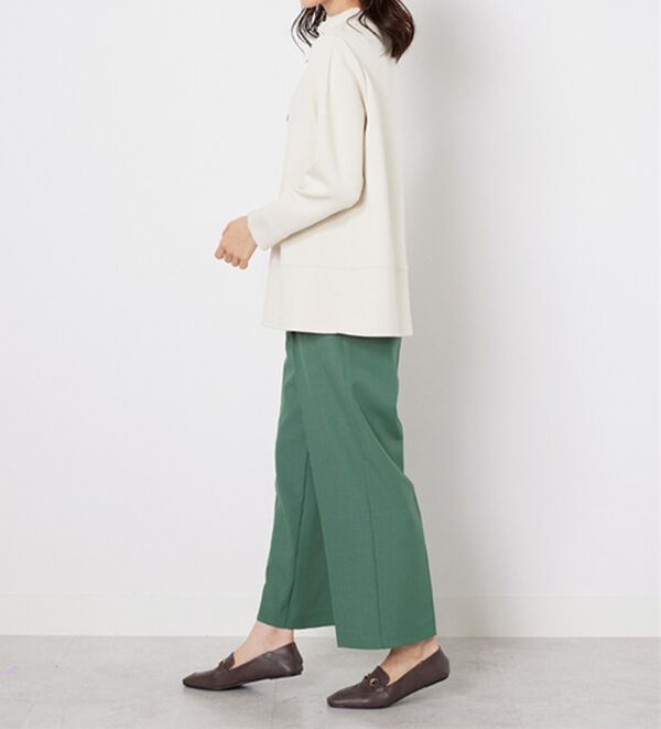 BELLUNA（ベルーナ）の「ワイドネック切替デザインプルオーバー（カットソー）」｜詳細画像