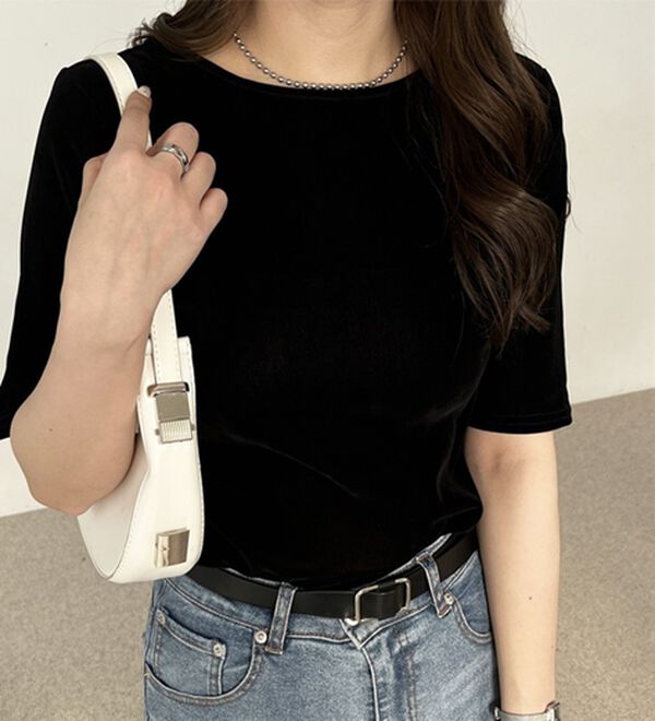 GeeRA（ジーラ）の「ベロアバックオープンカットソー（カットソー）」｜詳細画像