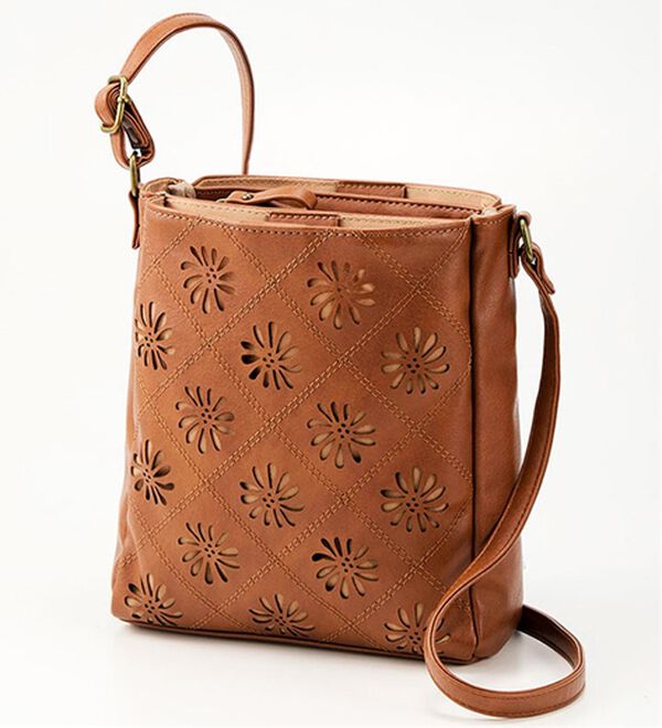 BELLUNA（ベルーナ）の「３層式カットワークミニショルダー（ショルダーバッグ）」｜詳細画像