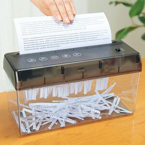 「電動コンパクトシュレッダー（その他生活家電）」｜1