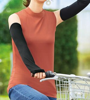 「ＵＶ対策ばっちりハイネックタンク（肌着・インナーウェア）」｜テラコッタ