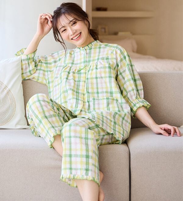 LAVIENNE（ラヴィエンヌ）の「サラッと涼感、綿１００％サッカーパジャマ（パジャマ・ルームウェア）」｜詳細画像
