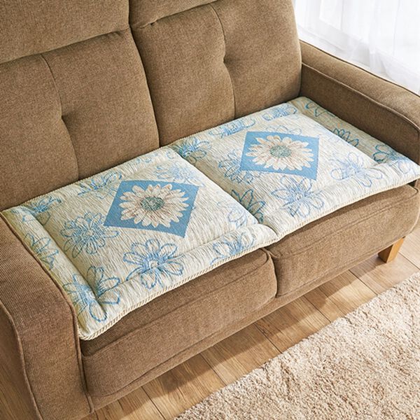 「イタリア製ジャカード織シートクッション「マルゲリータ」（クッション・クッションカバー）」｜ベージュブルー