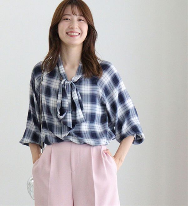 Pierrot（ピエロ）の「選べる柄２ｗａｙリボンブラウス（ブラウス）」｜詳細画像