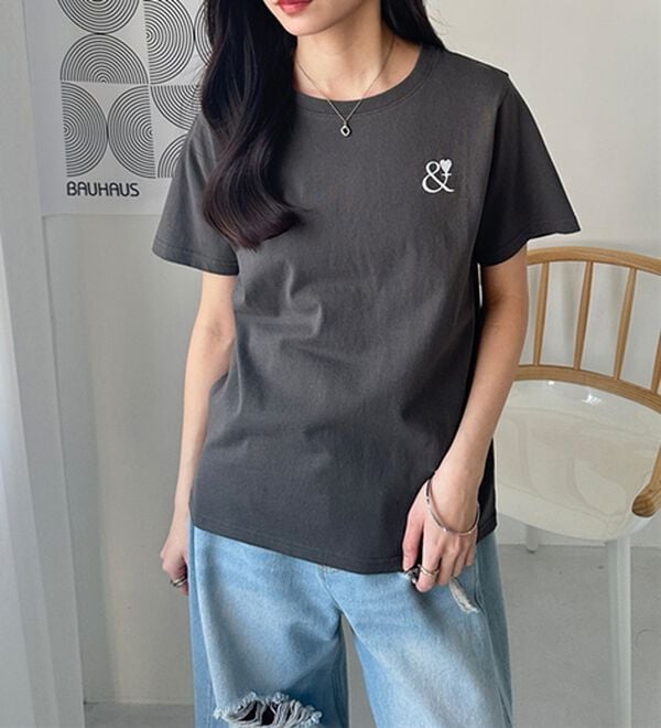 GeeRA（ジーラ）の「アンドハート刺しゅうＴシャツ（Tシャツ）」｜詳細画像