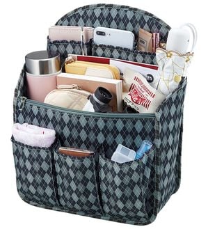 BELLUNA（ベルーナ）の「保温保冷スペース付リュックインバッグ（ポーチ）」｜黒チェック