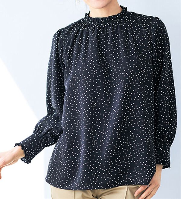 VINNO（ヴィノ）の「ドット柄ハイネックブラウス（ブラウス）」｜詳細画像
