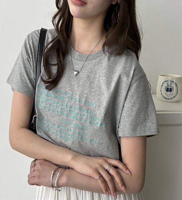 GeeRA（ジーラ）の「綿100％刺繍ロゴＴシャツ（Tシャツ）」｜詳細画像