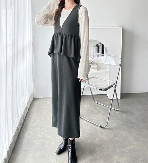 GeeRA（ジーラ）の「楽ちん！ペプラムジャンパースカート（ジャンパースカート）」｜詳細画像