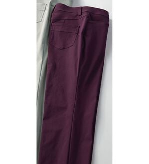 BELLUNA（ベルーナ）の「ウルトラ美脚ストレッチ多機能パンツ（フルレングスパンツ）」｜ワイン