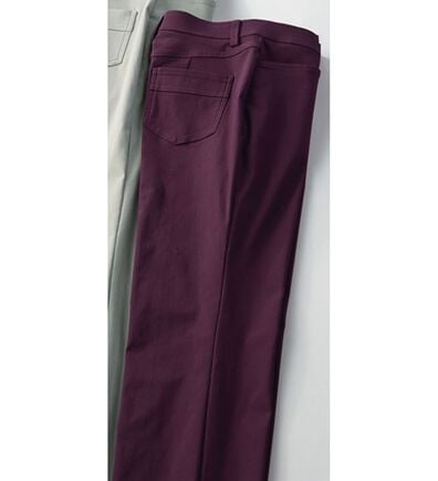 BELLUNA（ベルーナ）の「ウルトラ美脚ストレッチ多機能パンツ（フルレングスパンツ）」