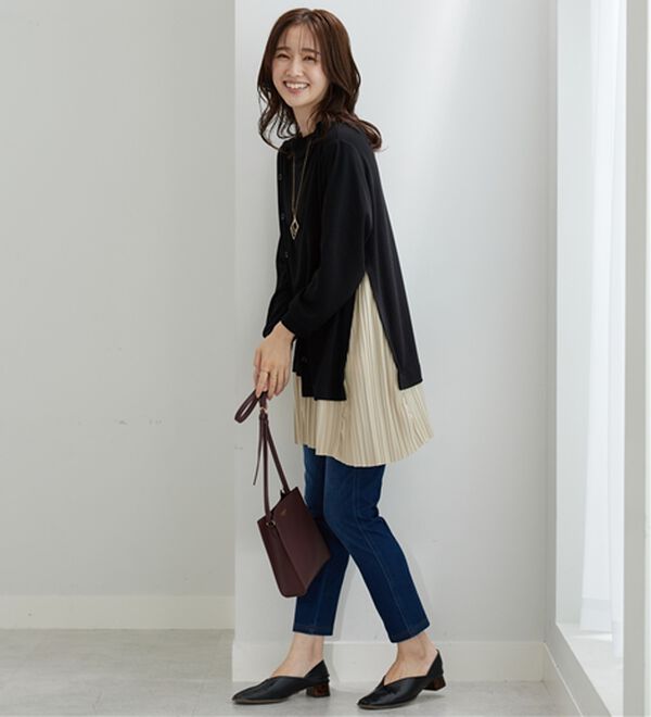 BELLUNA（ベルーナ）の「裾プリーツ切替ボタン使いチュニック（チュニック）」｜詳細画像