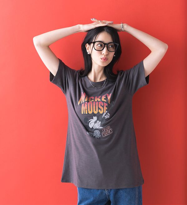 BELLUNA（ベルーナ）の「＜Ｄｉｓｎｅｙ＞キャラクタープリントヴィンテージ風Ｔシャツ（チュニック）」｜詳細画像