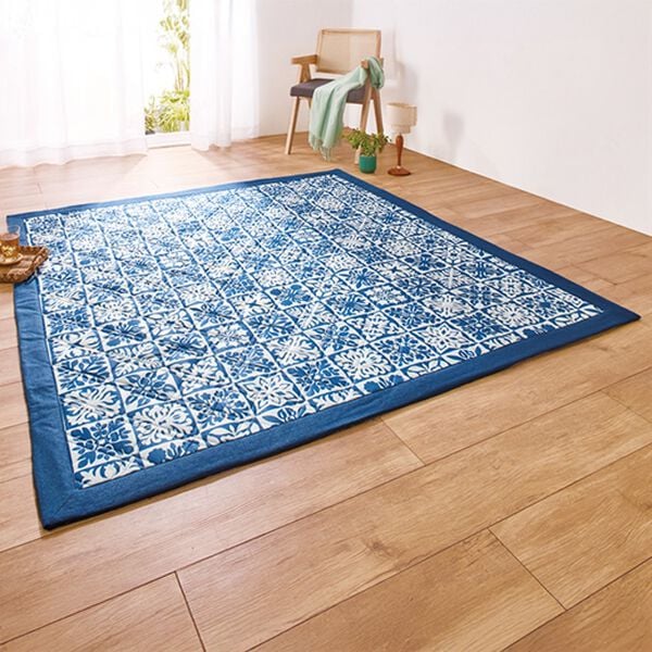 「おしゃれでひんやり　持続冷感キルトカーペット（カーペット）」｜詳細画像