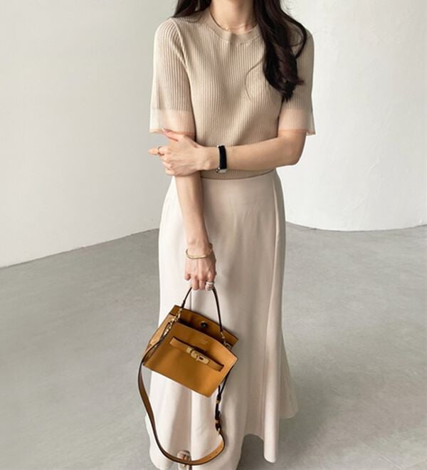 GeeRA（ジーラ）の「『ドラマ着用商品』 袖口シアーリブニット（ニット・セーター）」｜詳細画像