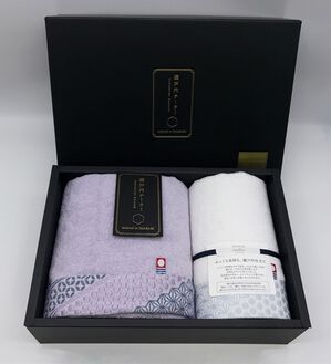 「瀬戸内テーラー　あかつきタオルギフト（タオル）」｜ベージュパープル