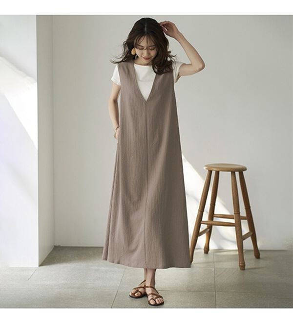 BELLUNA（ベルーナ）の「サラっと素材バックリボンワンピース（その他ワンピース）」｜詳細画像