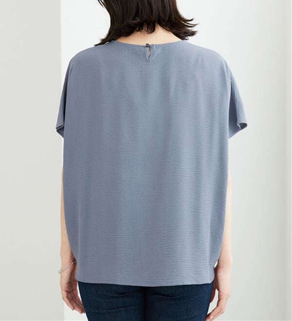 BELLUNA（ベルーナ）の「【2つの機能付き】お手入れ楽々！裾ギャザープルオーバー（ブラウス）」｜詳細画像