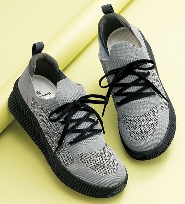 ルフラン（ルフラン）の「＜ゴムゴム＞ビジュー付ニットシューズ（スニーカー）」｜詳細画像